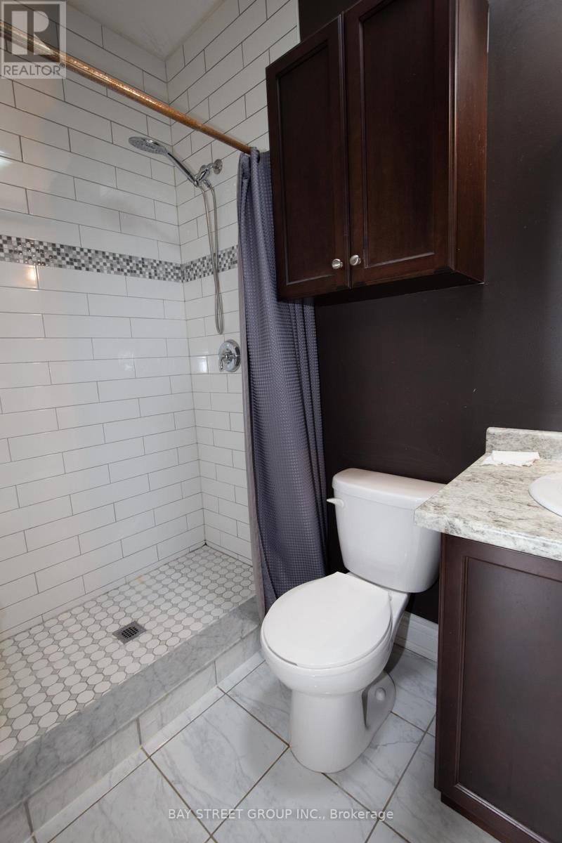 Photo 3 of 800 Rockaway Road, Georgina ON