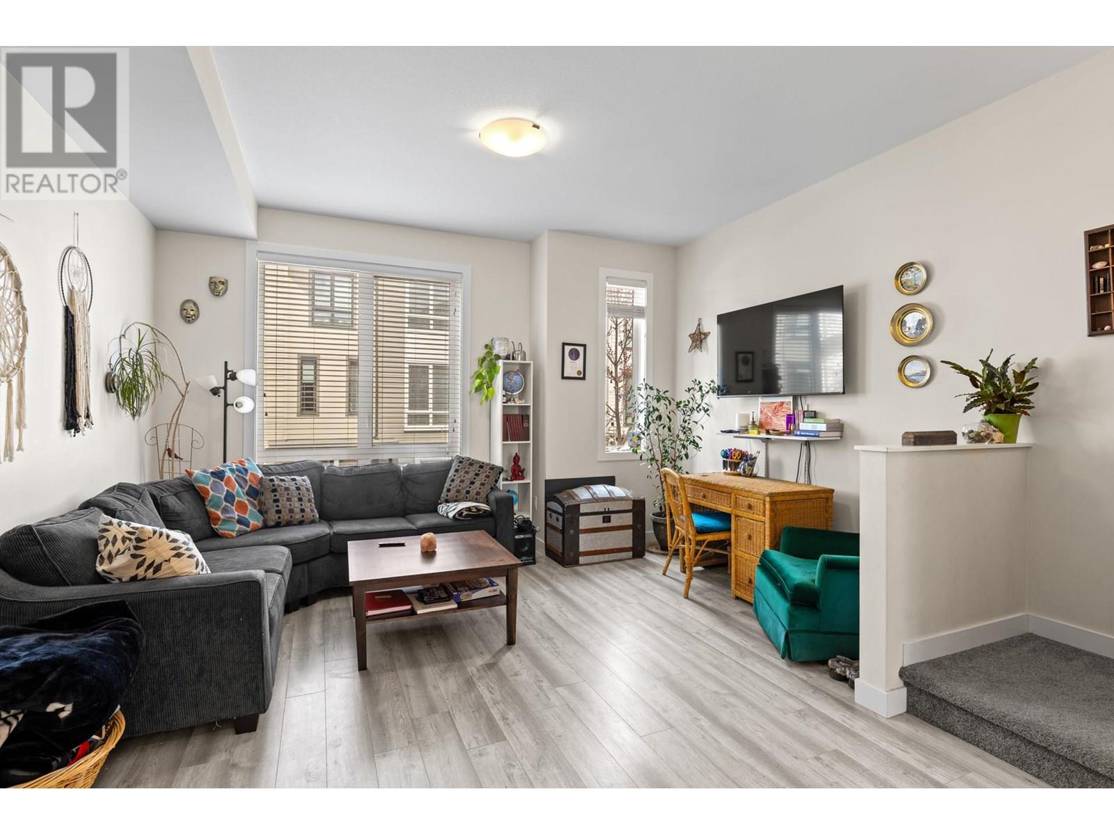 Photo 10 of 170 Celano Crescent Unit 62, Kelowna BC