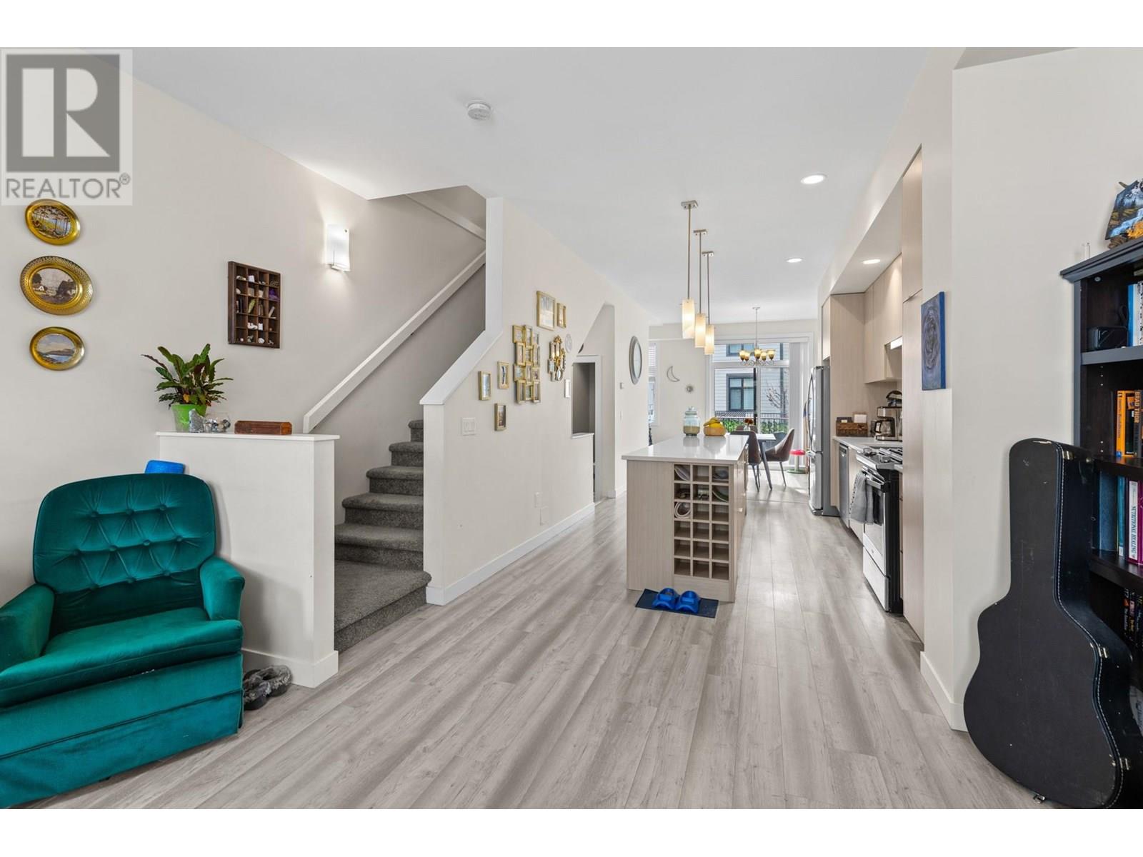 Photo 11 of 170 Celano Crescent Unit 62, Kelowna BC