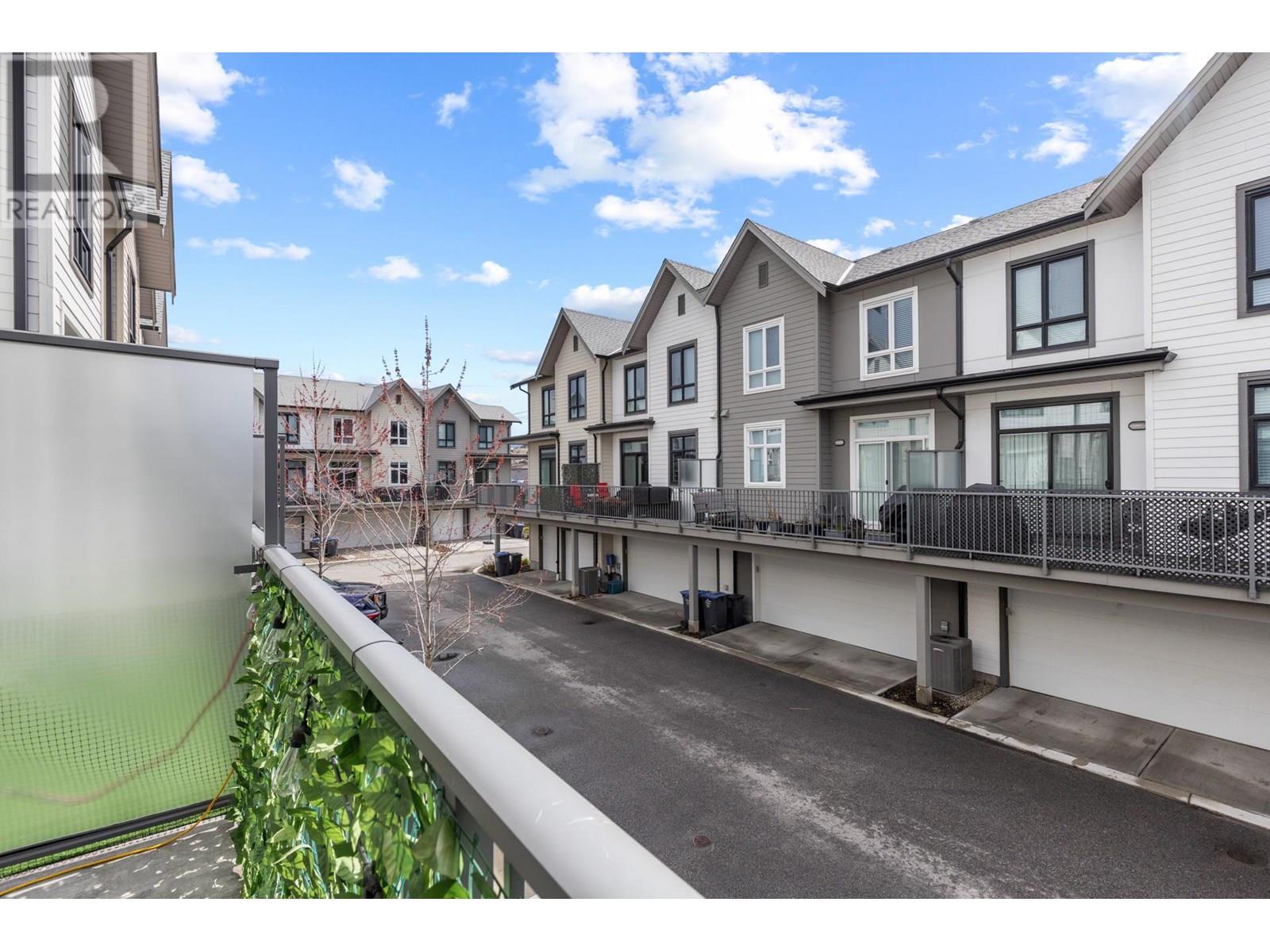 Photo 27 of 170 Celano Crescent Unit 62, Kelowna BC