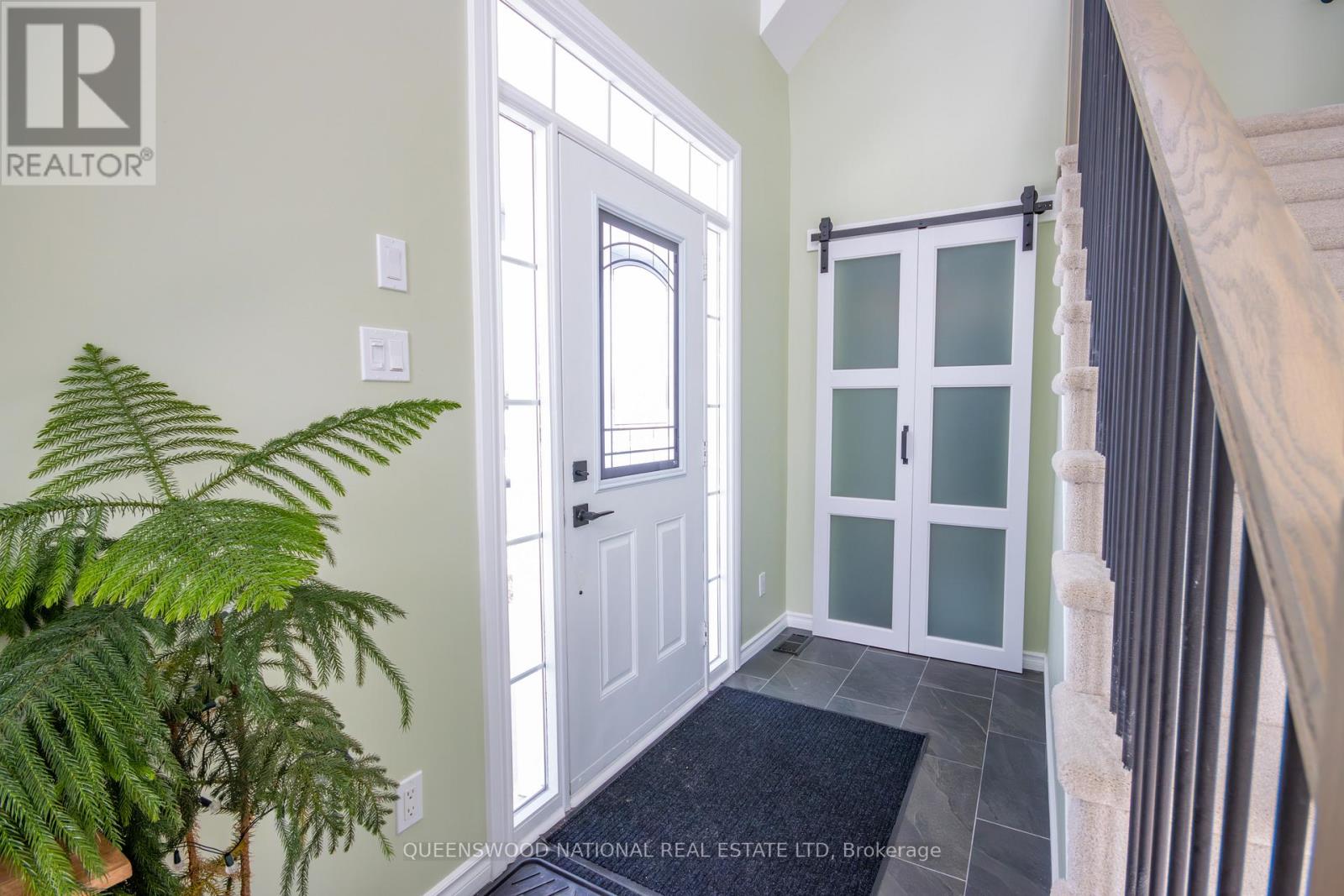 Photo 13 of 1010 Kilmarnock Road S, Merrickvillewolford ON
