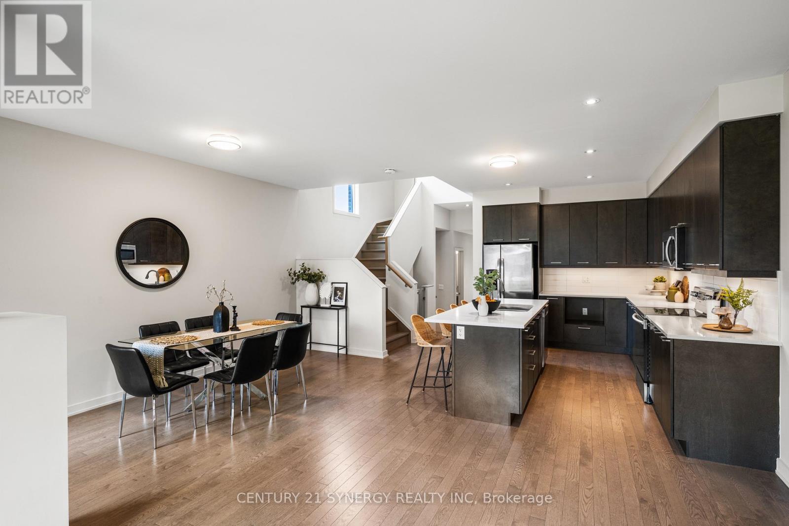 Photo 37 of 673 Odyssey Way, Ottawa ON