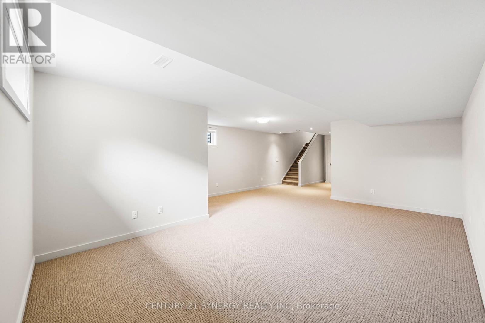 Photo 16 of 673 Odyssey Way, Ottawa ON