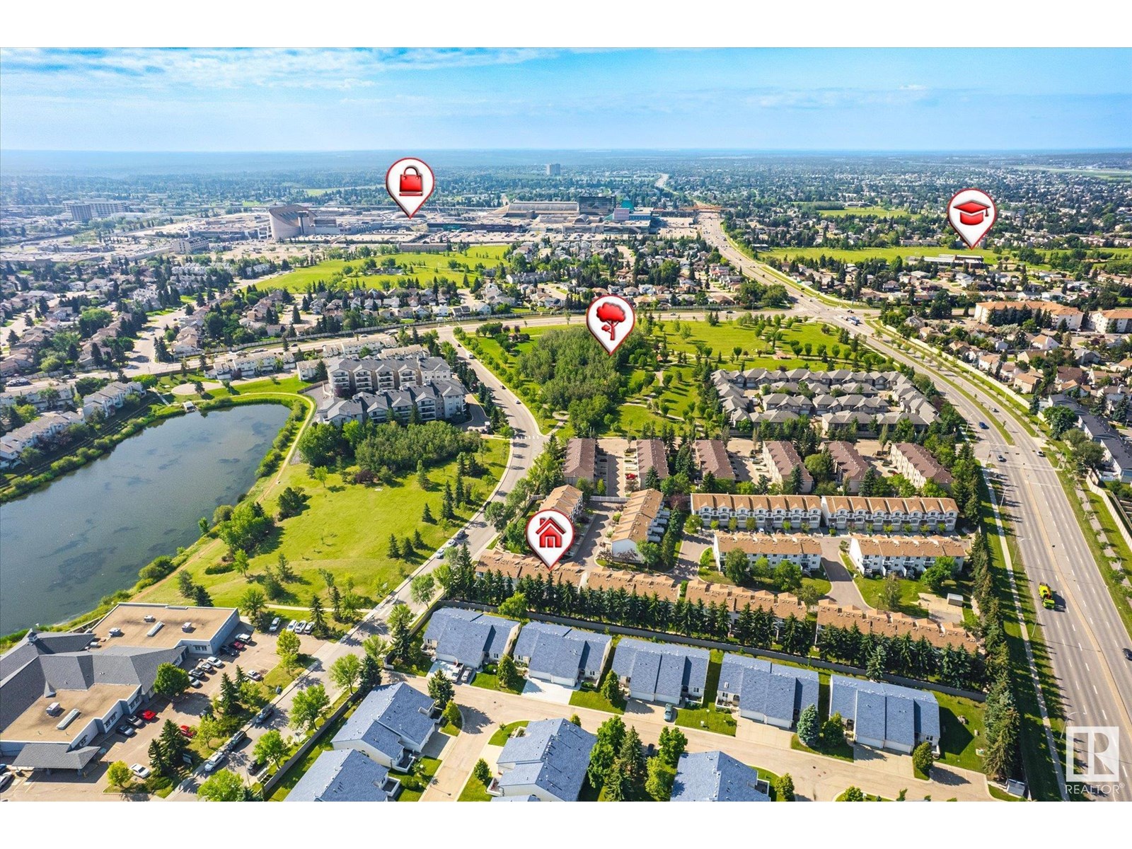 Photo 22 of 52 9630 176 St Nw, Edmonton AB