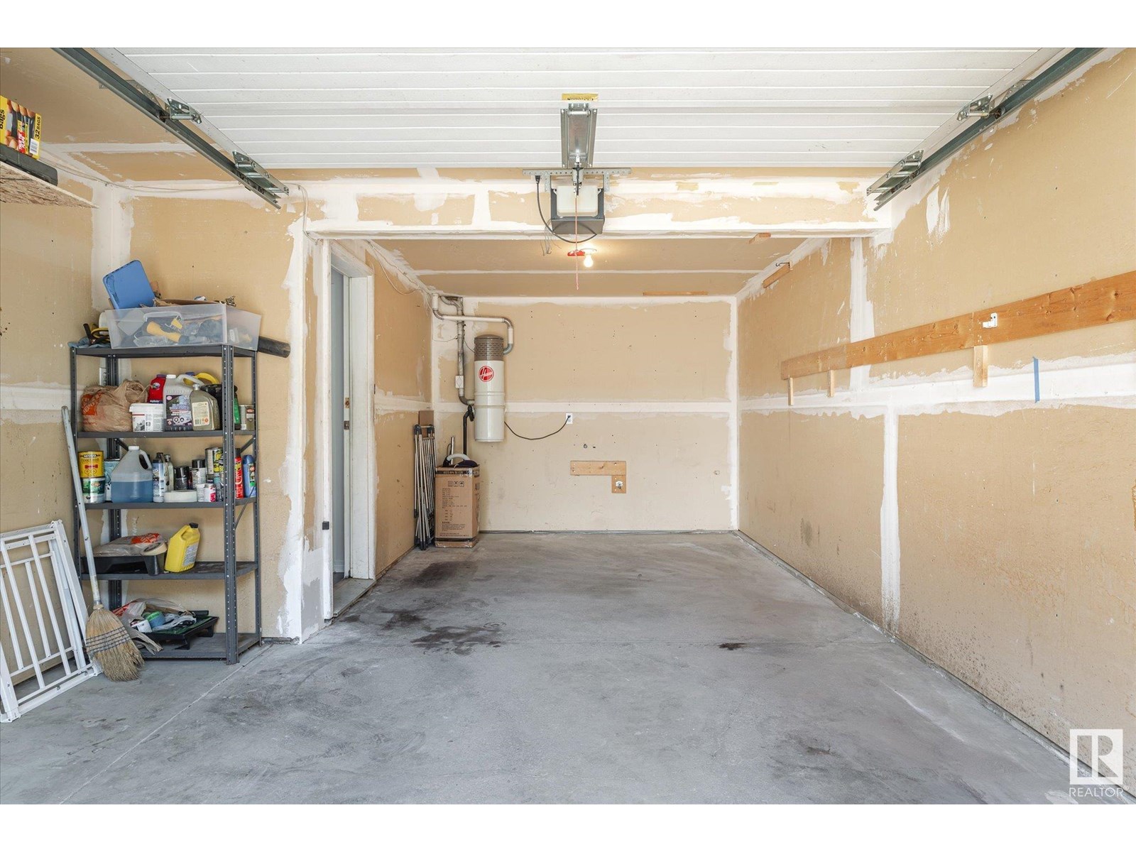 Photo 31 of 52 9630 176 St Nw, Edmonton AB