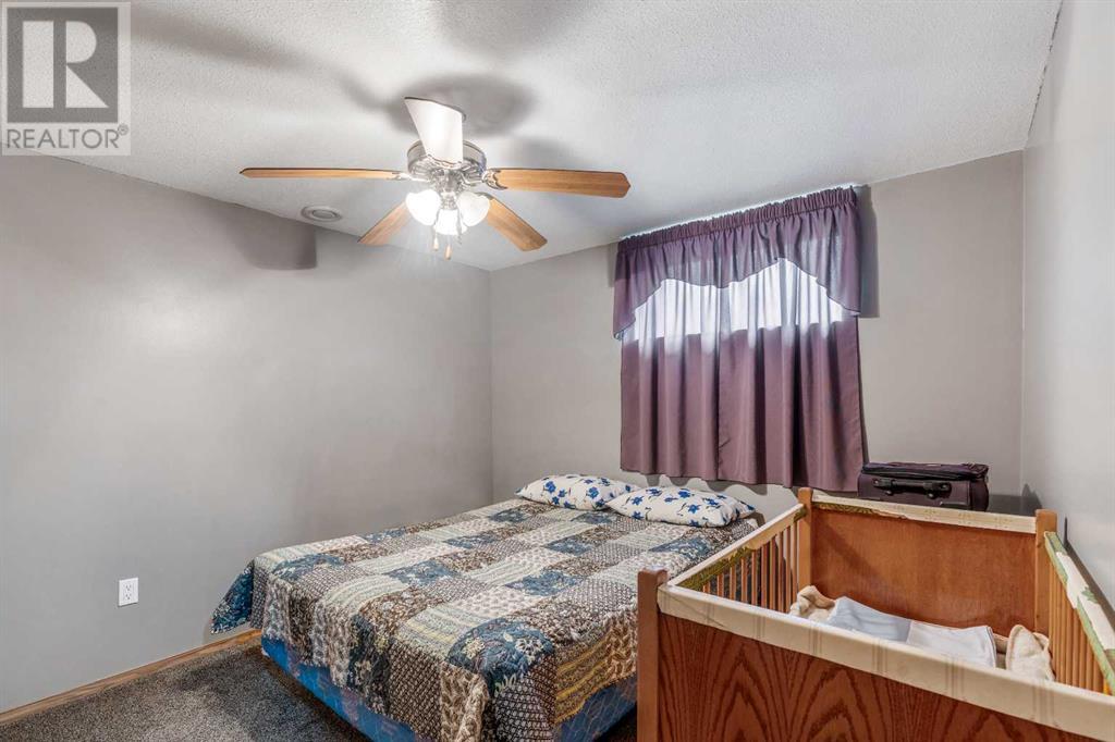 Photo 17 of 123047 Township Road 102, Burdett AB