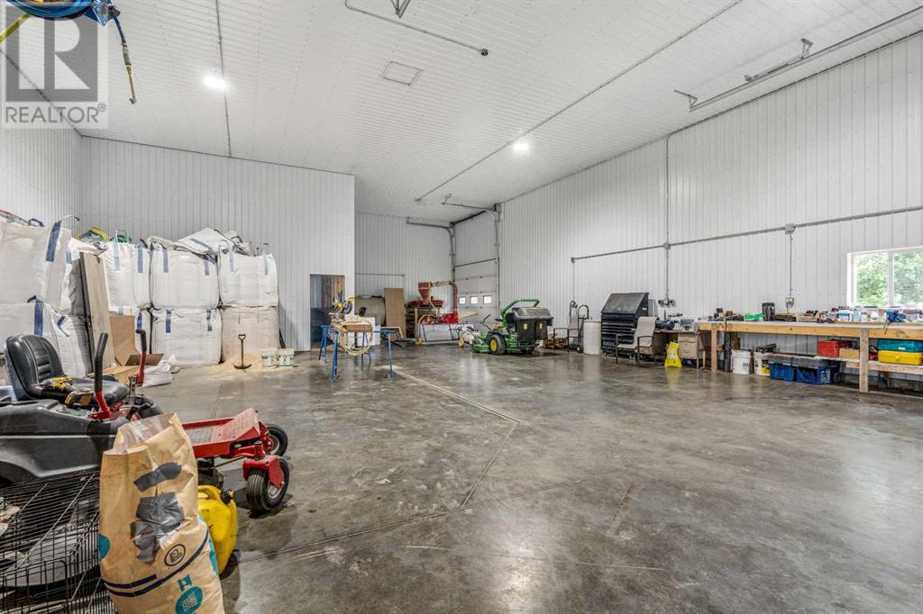 Photo 39 of 123047 Township Road 102, Burdett AB
