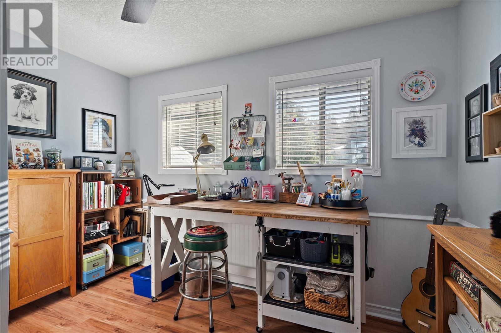 3249 Cecil Pl, Colwood