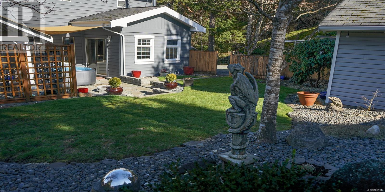 3249 Cecil Pl, Colwood