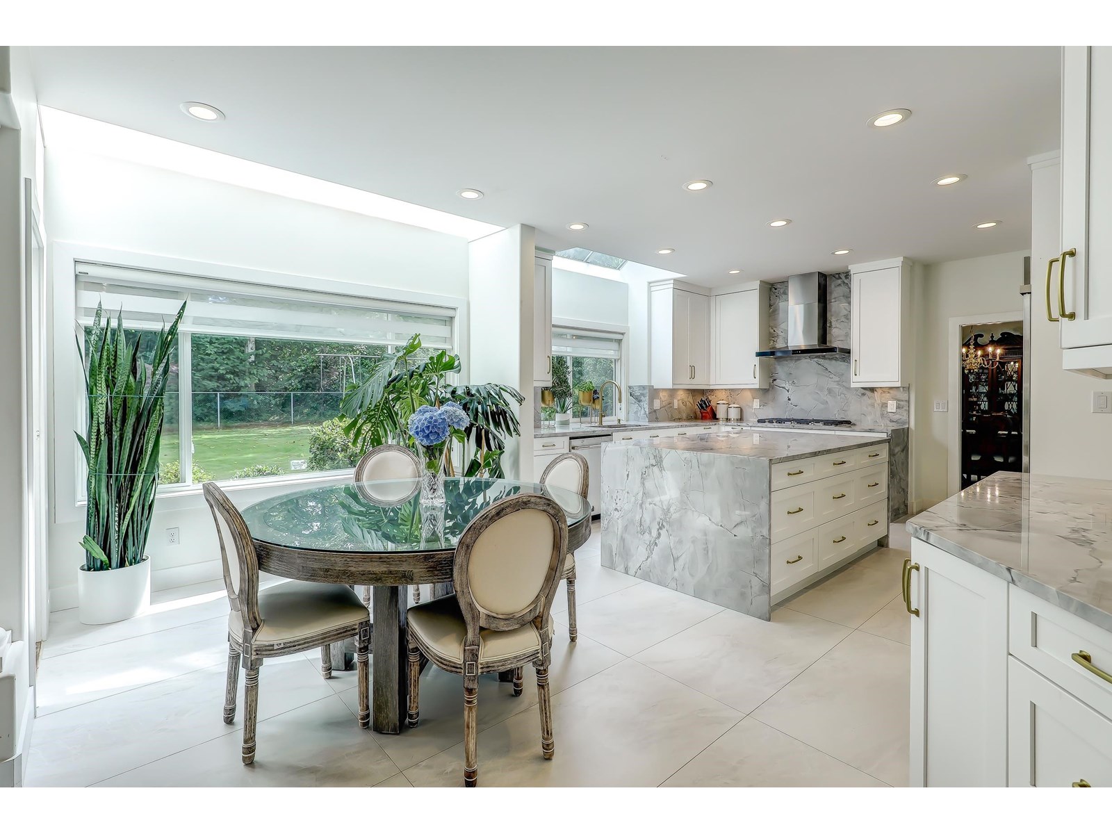 Photo 27 of 13856 19 A Avenue, Surrey BC