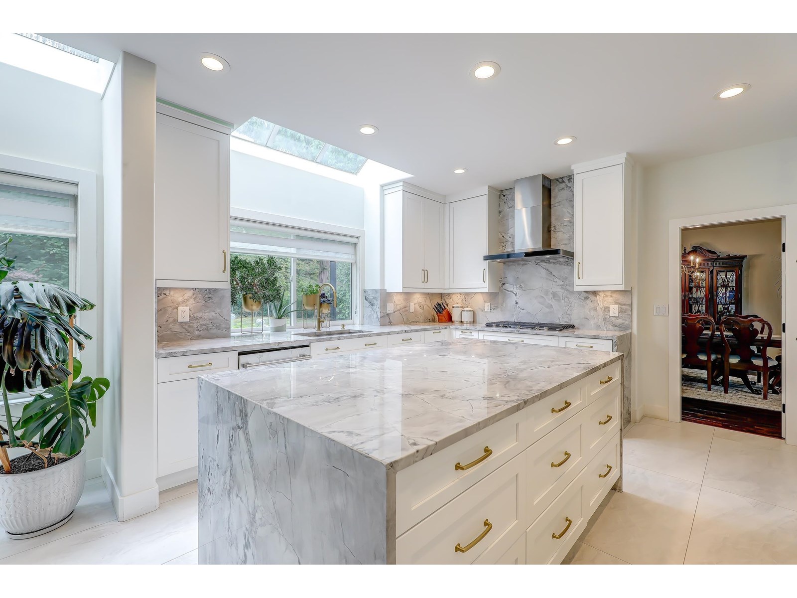 Photo 29 of 13856 19 A Avenue, Surrey BC