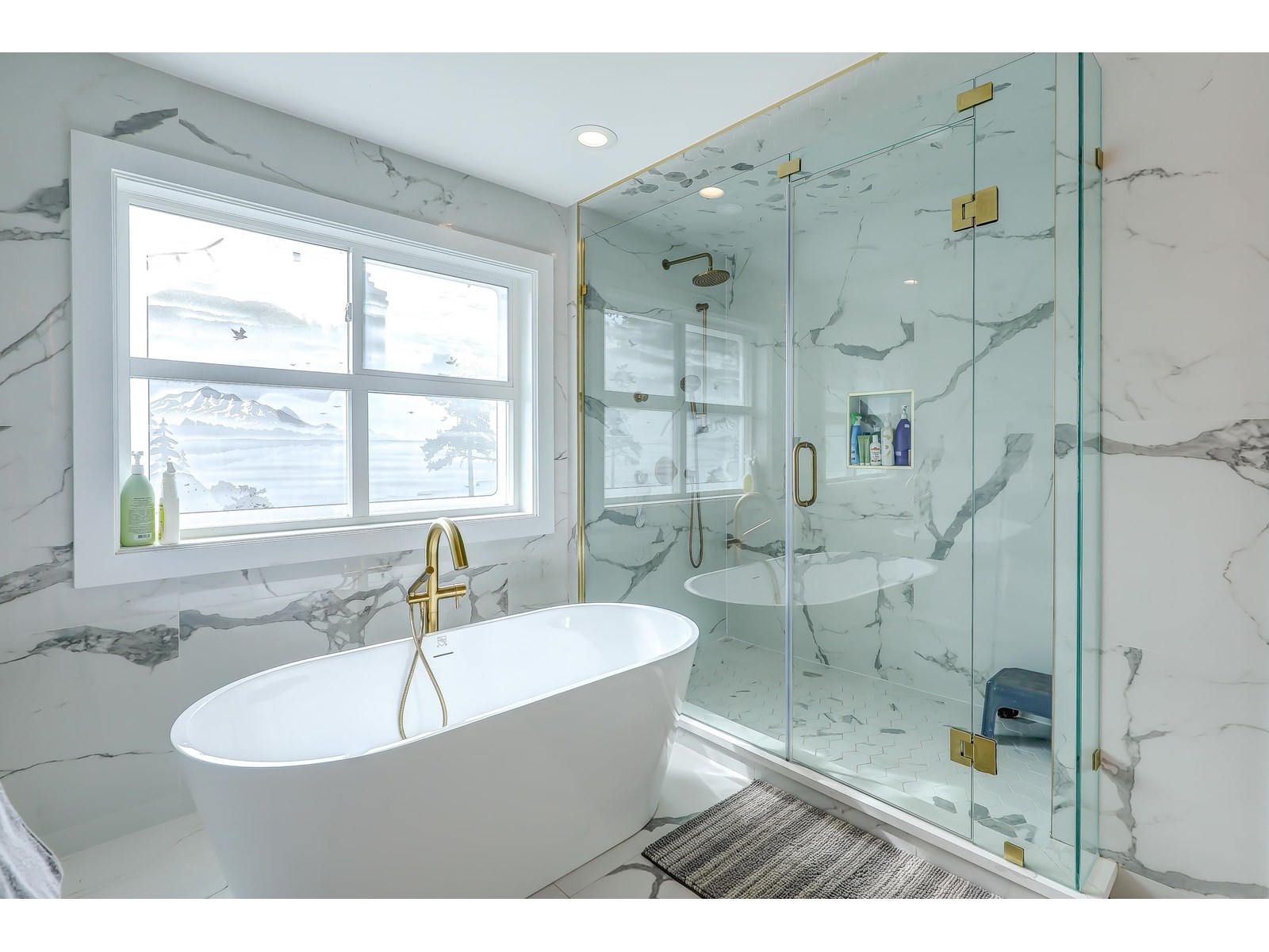 Photo 19 of 13856 19 A Avenue, Surrey BC