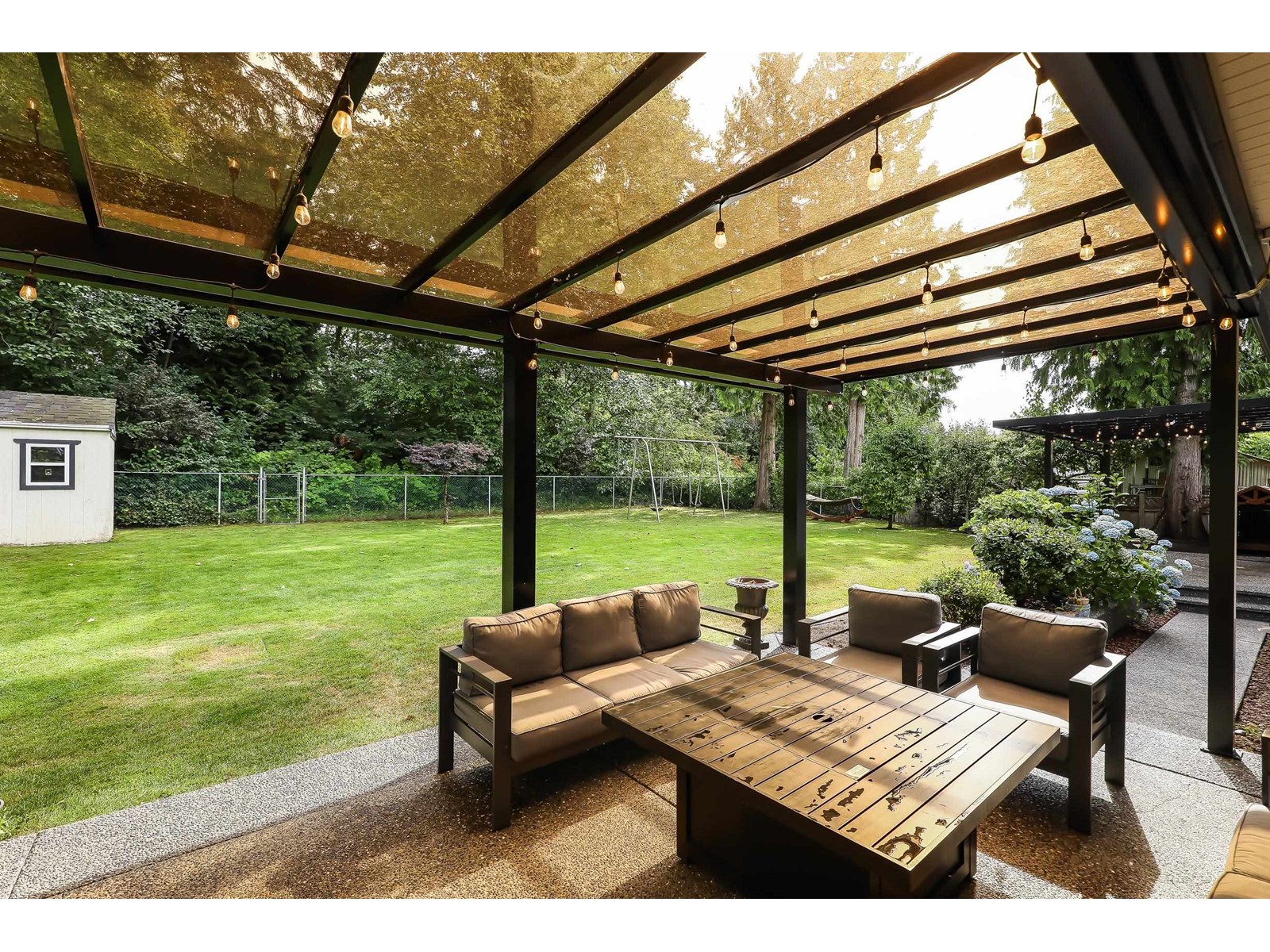 Photo 26 of 13856 19 A Avenue, Surrey BC