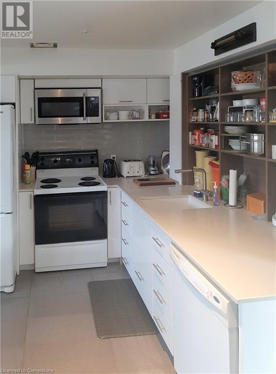 Photo 12 of 976 Stone Church Road E, Hamilton ON