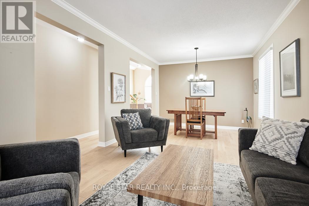 Photo 37 of 38 Rialto Way, Ottawa ON
