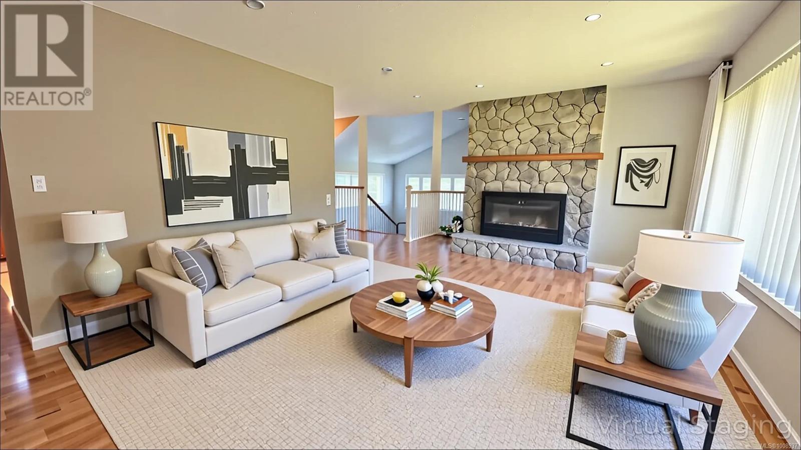 Photo 2 of 2891 Poplar Dr, Courtenay BC