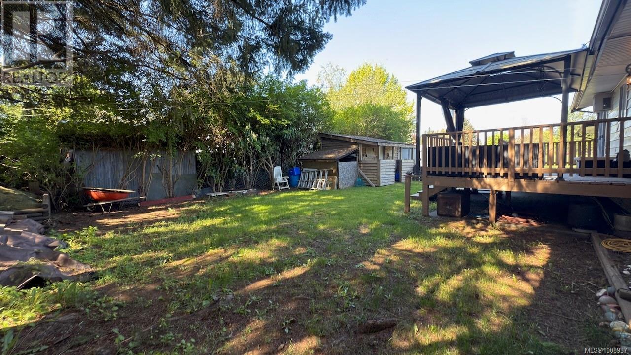Photo 21 of 2891 Poplar Dr, Courtenay BC