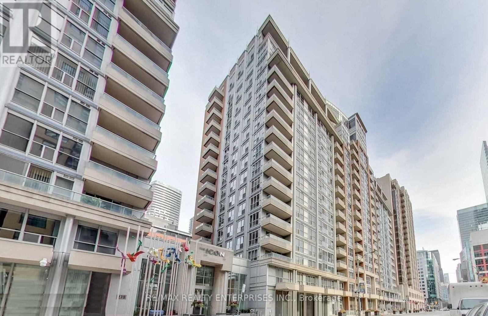 Photo 23 of 409 270 Wellington Street W, Toronto ON