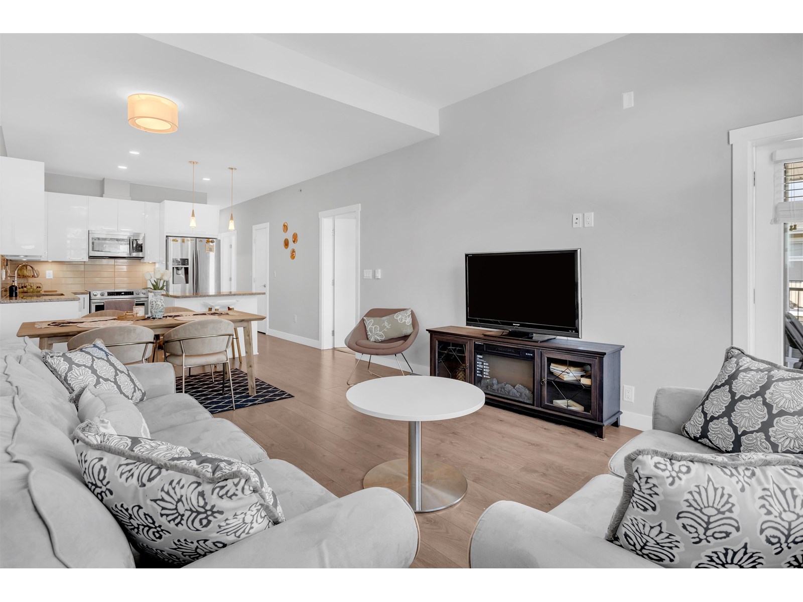 Photo 5 of 517 20696 Eastleigh Crescent, Langley BC