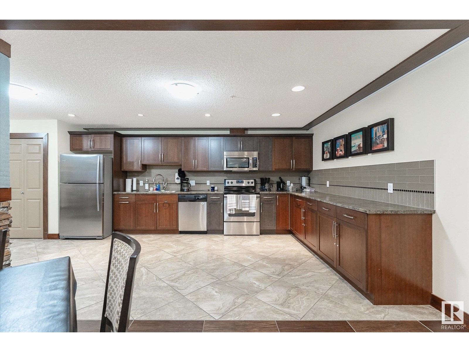 Photo 24 of 412 4450 Mccrae Av Nw, Edmonton AB