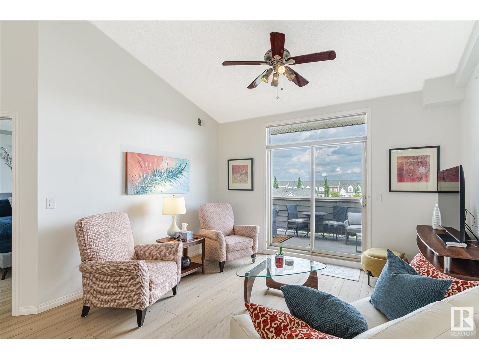 Photo 35 of 412 4450 Mccrae Av Nw, Edmonton AB