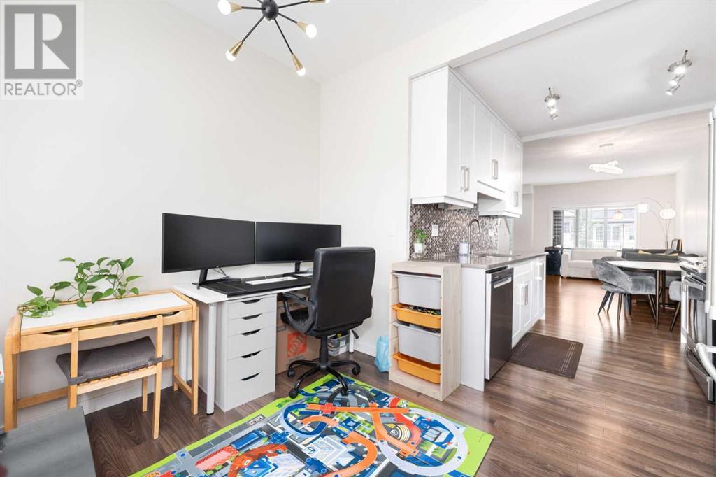 Single Family House for Sale in  EVANSRIDGE Common NW Evanston Calgary 