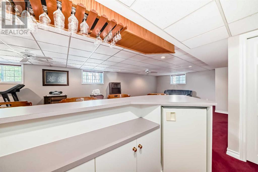 Single Family House Bungalow for Sale in  Signature Point SW Signal Hill Calgary 