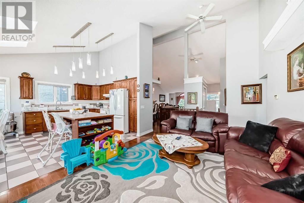 Single Family House Bungalow for Sale in  Signature Point SW Signal Hill Calgary 