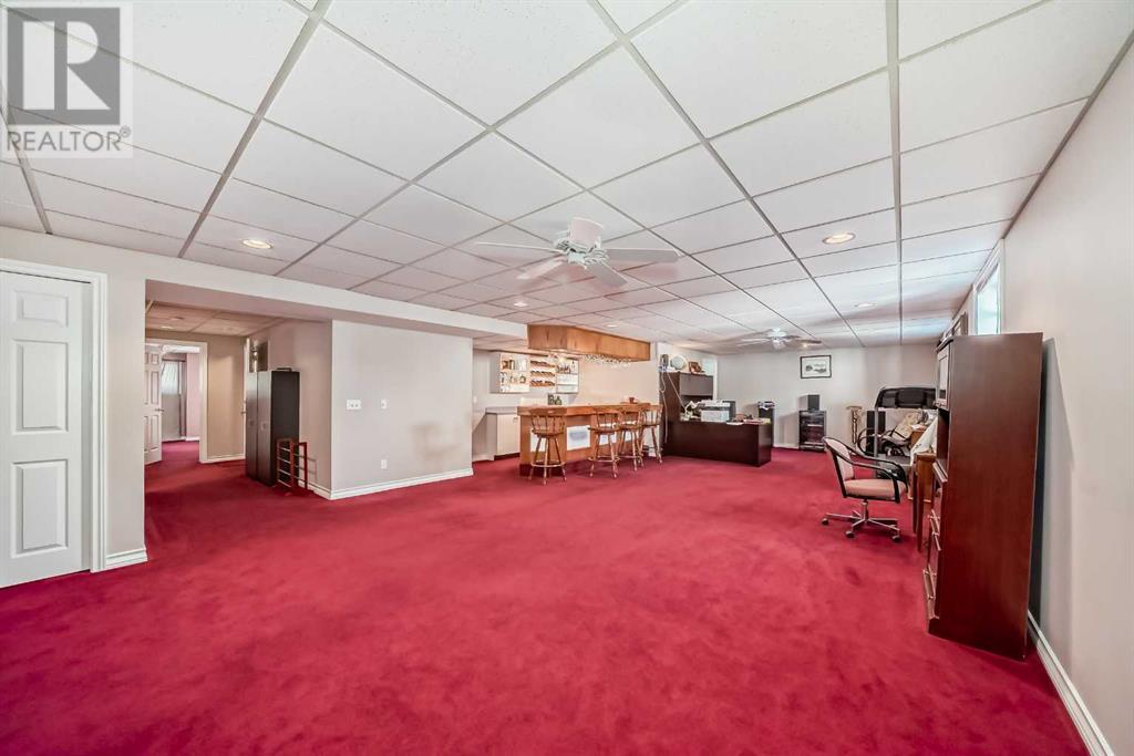 Single Family House Bungalow for Sale in  Signature Point SW Signal Hill Calgary 