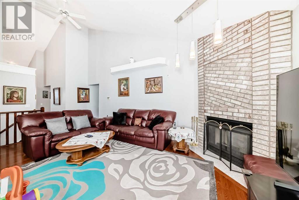 Single Family House Bungalow for Sale in  Signature Point SW Signal Hill Calgary 