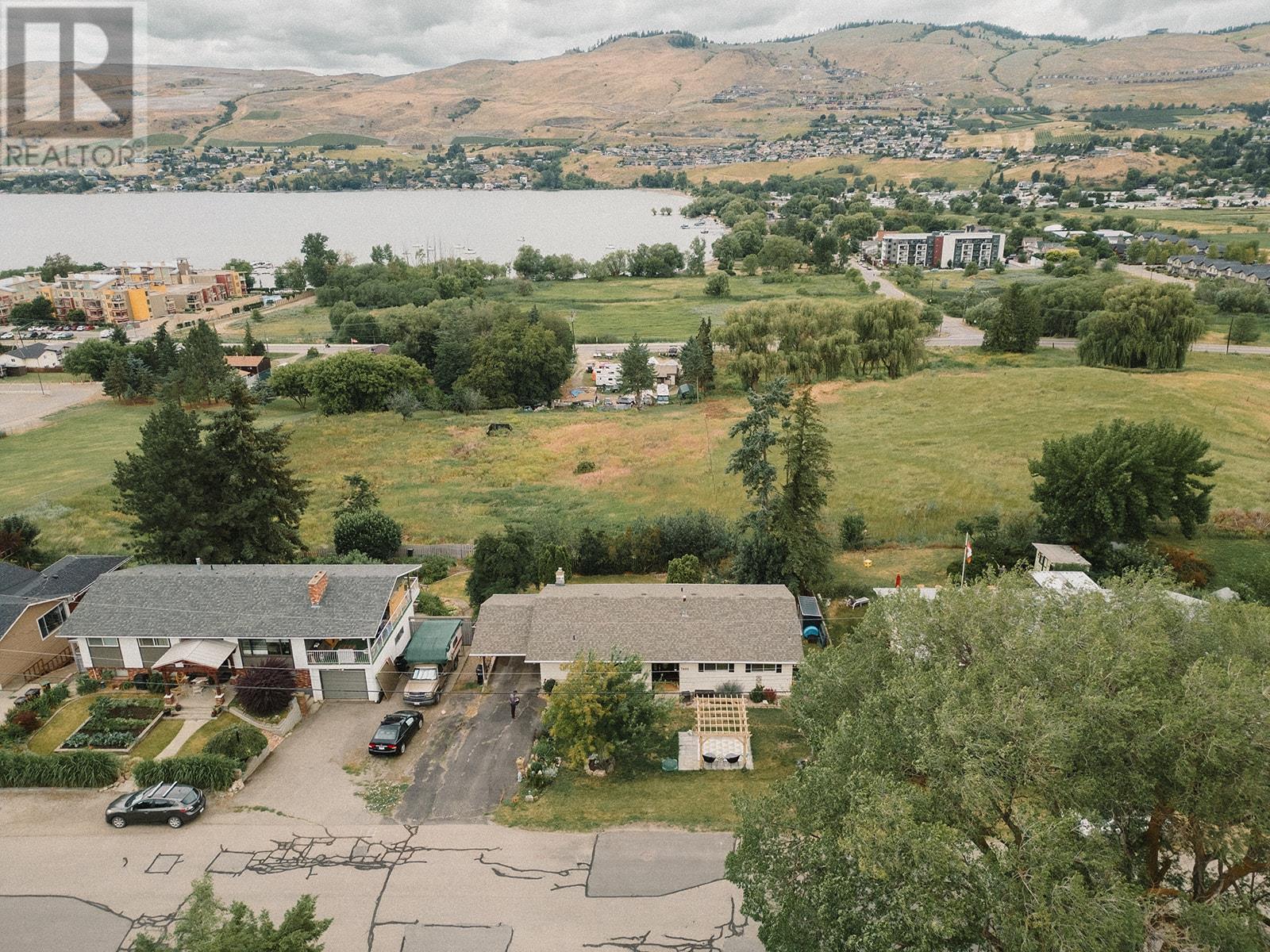 Photo 8 of 7089 Longacre Drive, Vernon BC