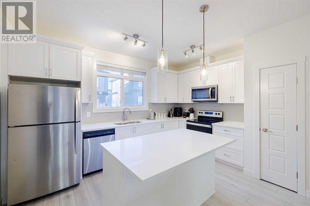 Photo 10 of 50 Sage Bluff Circle Nw, Calgary AB