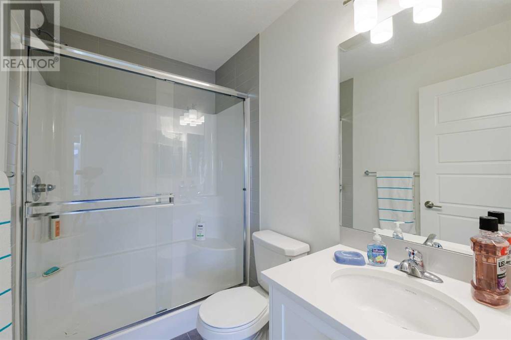 Photo 31 of 50 Sage Bluff Circle Nw, Calgary AB