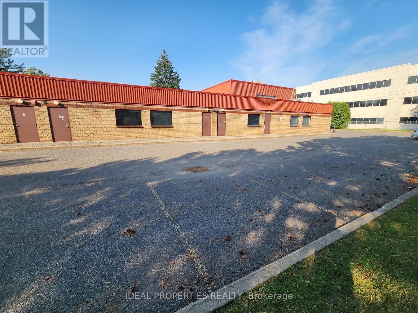 Photo 6 of 105 21 Antares Drive, Ottawa ON