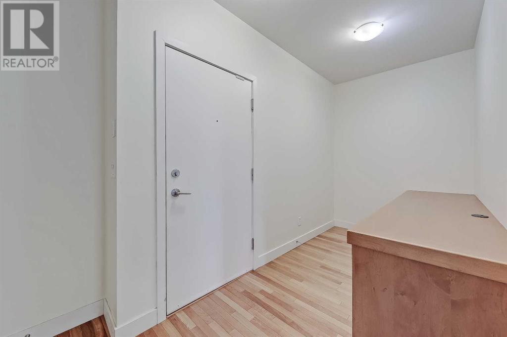 Single Family House for Sale in    Avenue SW Mission Calgary 
