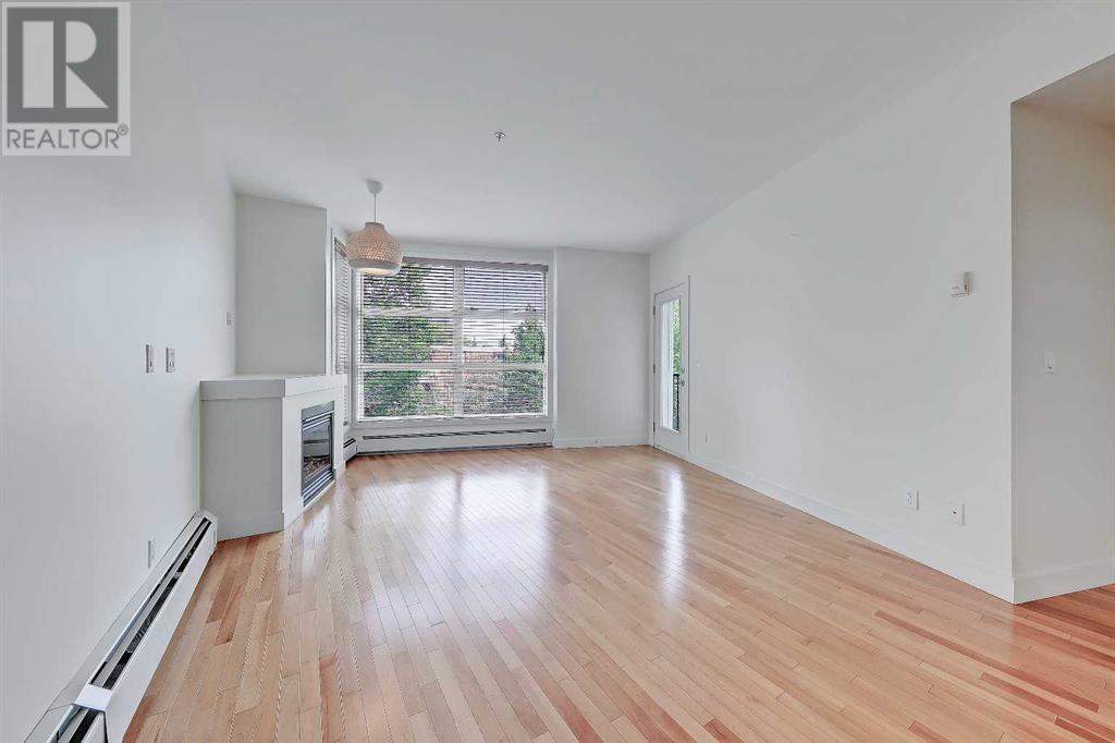 Single Family House for Sale in    Avenue SW Mission Calgary 