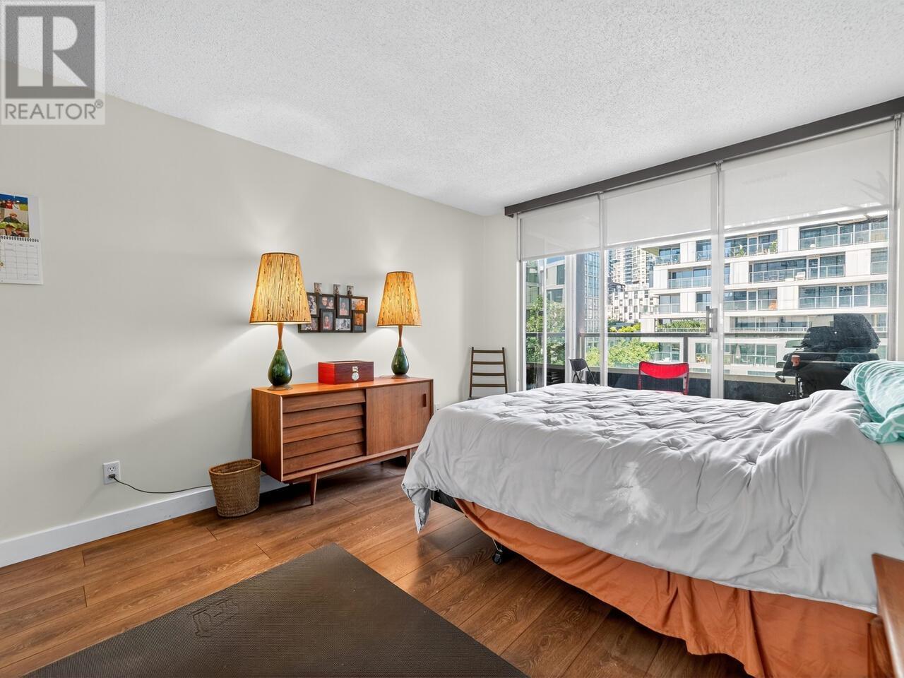 Photo 17 of 801 1500 Howe Street, Vancouver BC