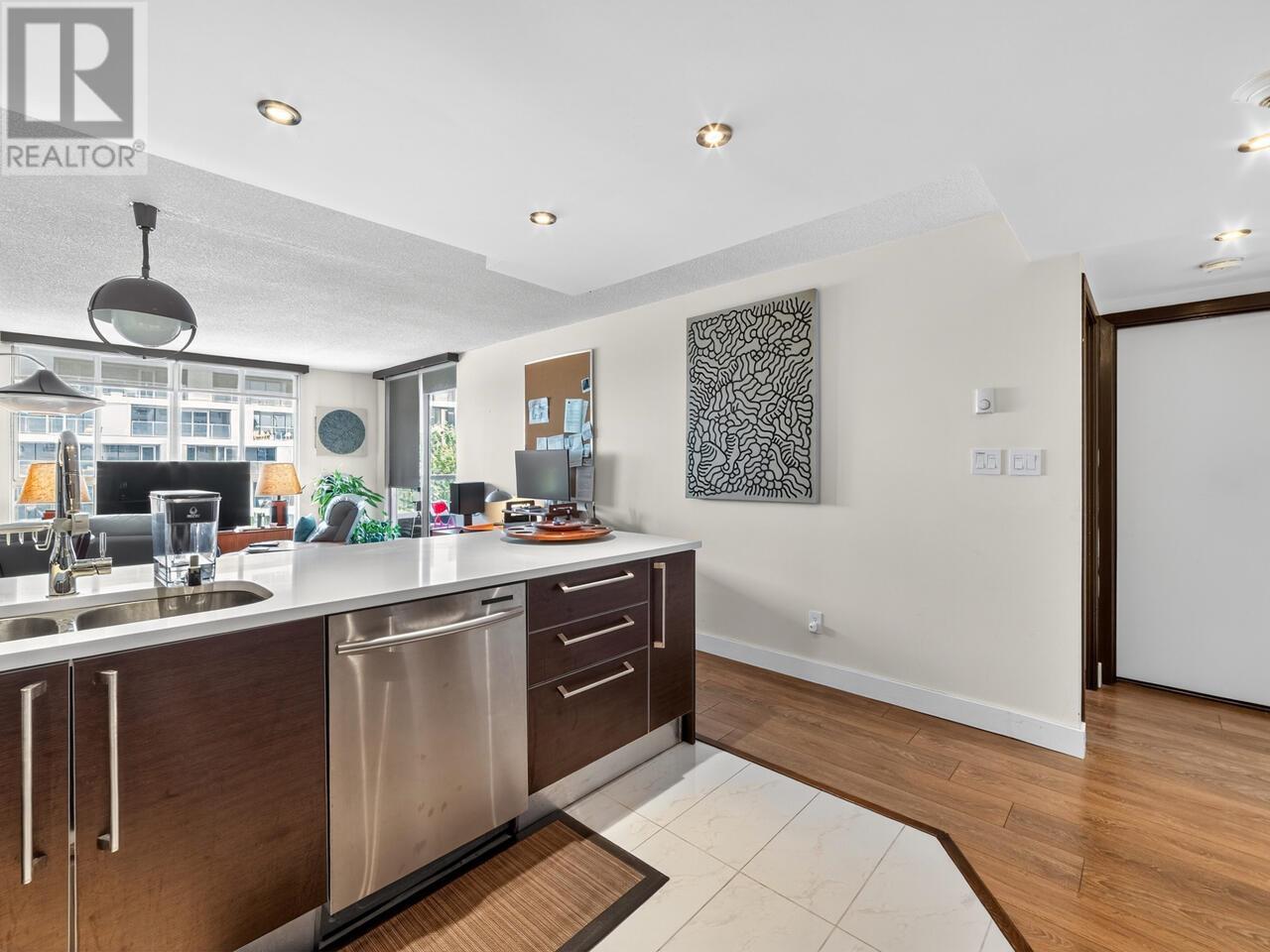 Photo 6 of 801 1500 Howe Street, Vancouver BC