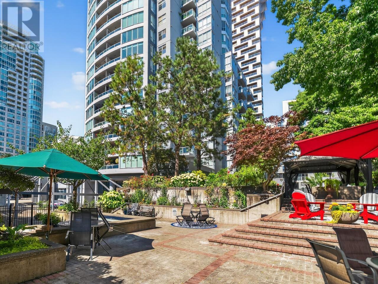 Photo 16 of 801 1500 Howe Street, Vancouver BC