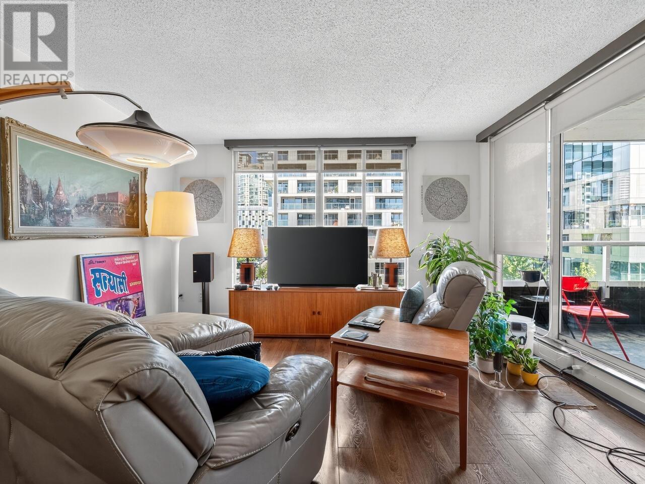 Photo 20 of 801 1500 Howe Street, Vancouver BC