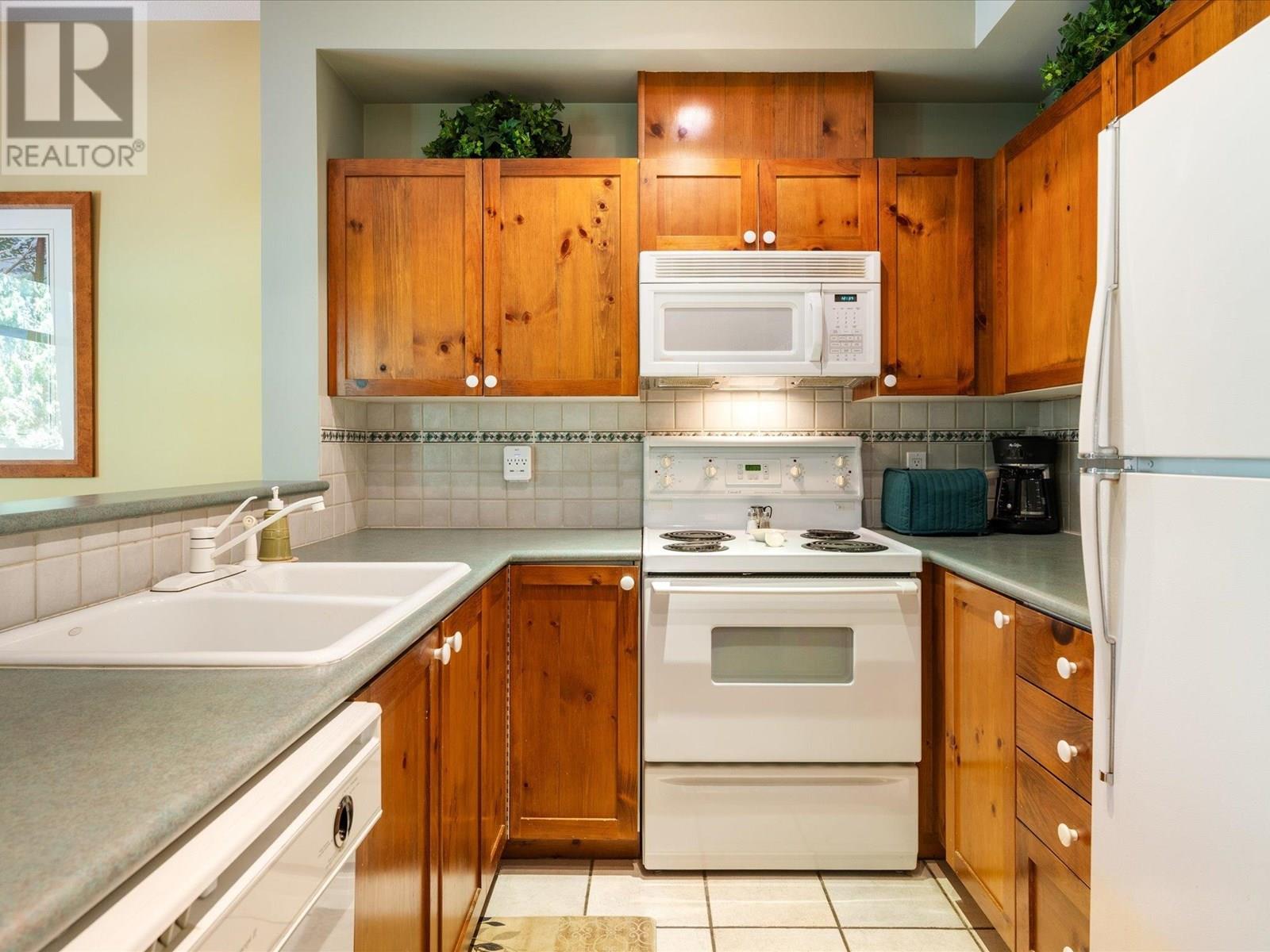 117 4355 NORTHLANDS BOULEVARD, Whistler