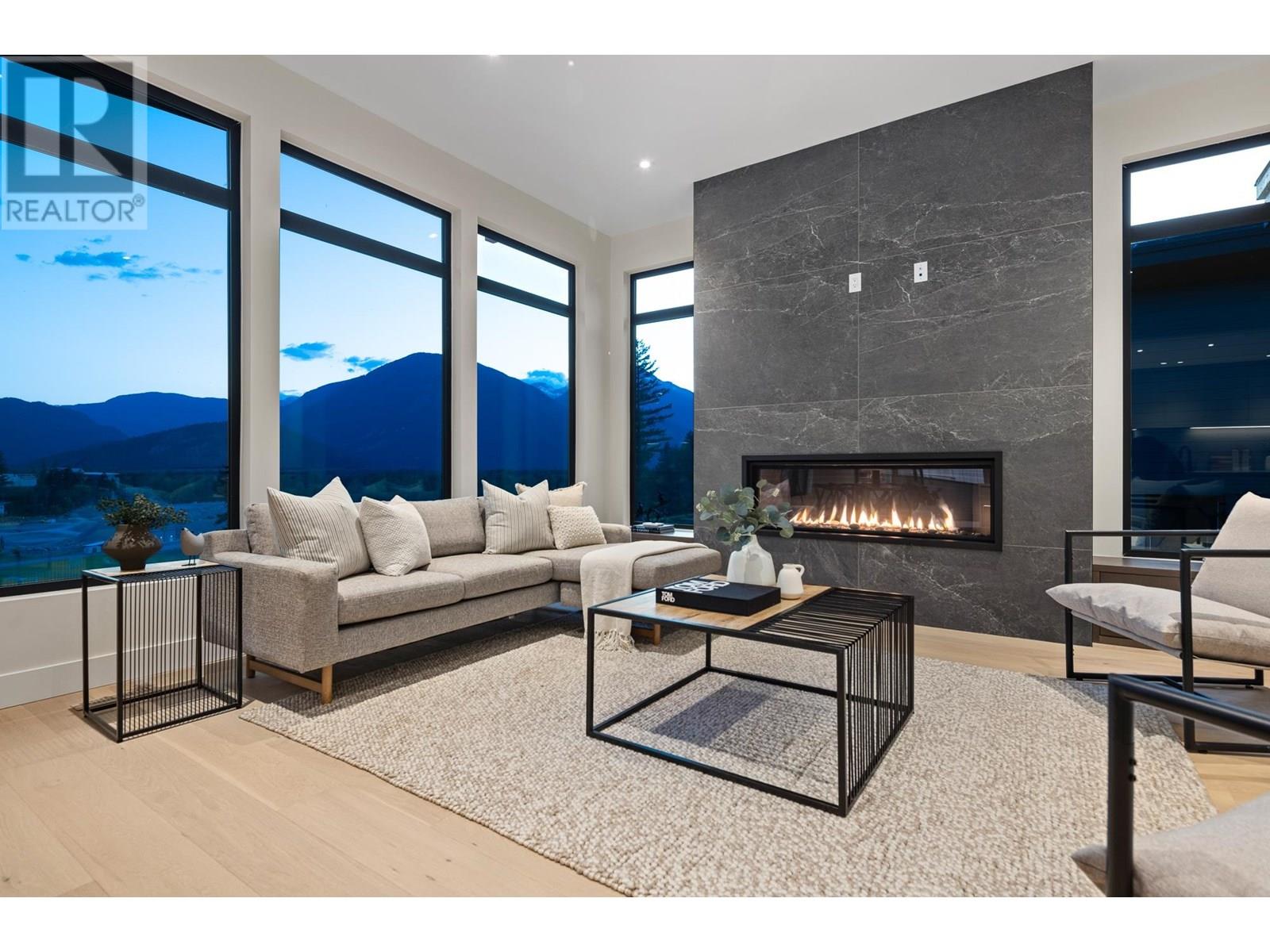 7681 CERULEAN DRIVE, Pemberton