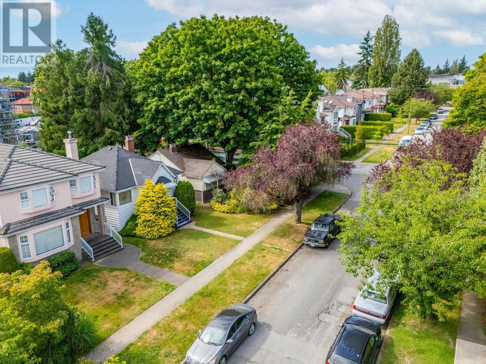Photo 8 of 8019 Shaughnessy Street, Vancouver BC