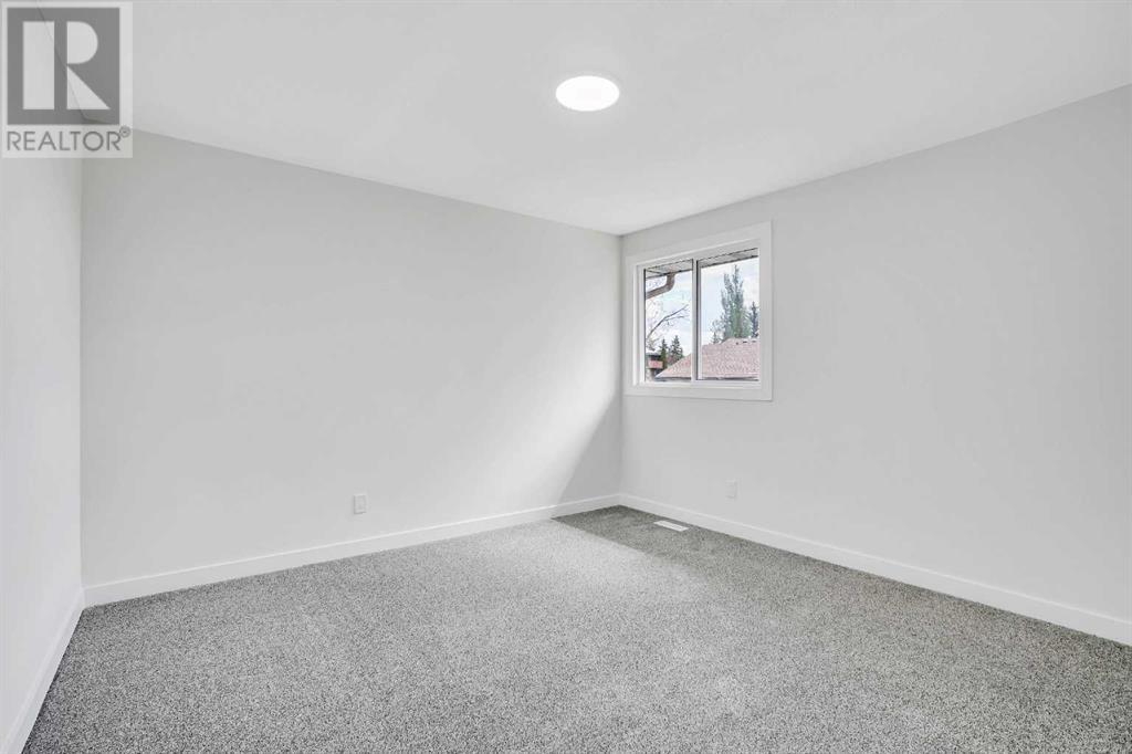 Single Family House for Sale in  Ranchview Drive NW Ranchlands Calgary 