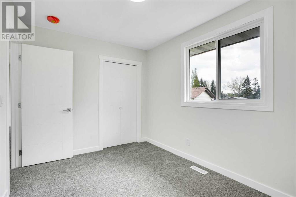 Single Family House for Sale in  Ranchview Drive NW Ranchlands Calgary 