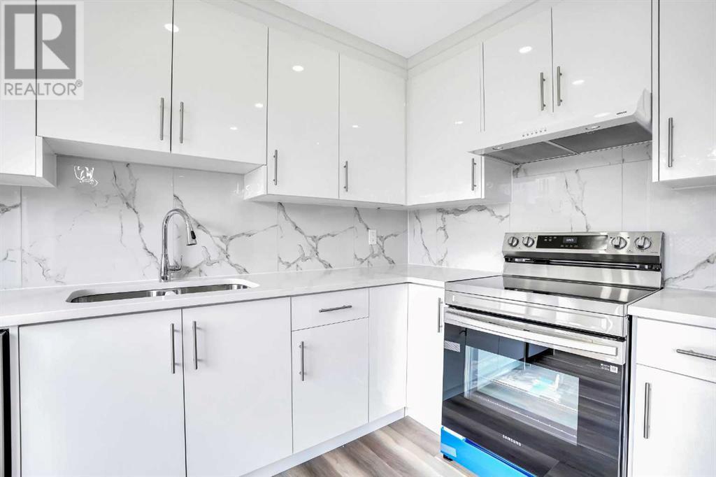 Single Family House for Sale in  Ranchview Drive NW Ranchlands Calgary 
