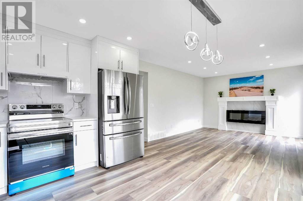 Single Family House for Sale in  Ranchview Drive NW Ranchlands Calgary 
