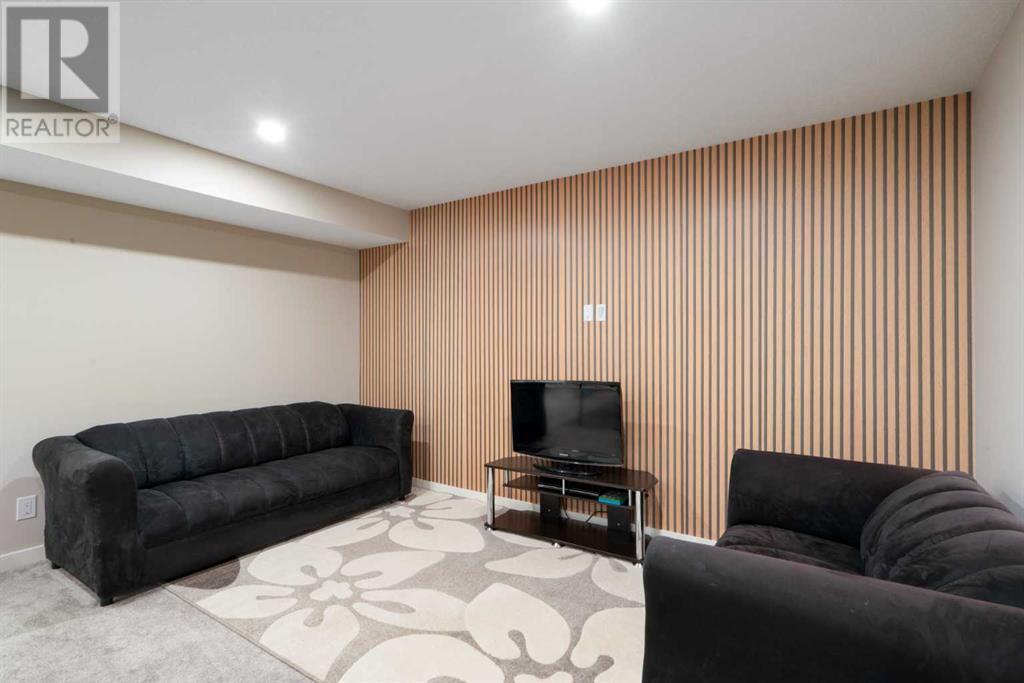 Single Family House for Sale in  Auburn Glen Drive SE Auburn Bay Calgary 