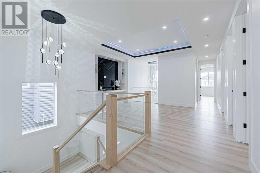 Single Family House for Sale in  saddlecrest Circle NE Saddle Ridge Calgary 