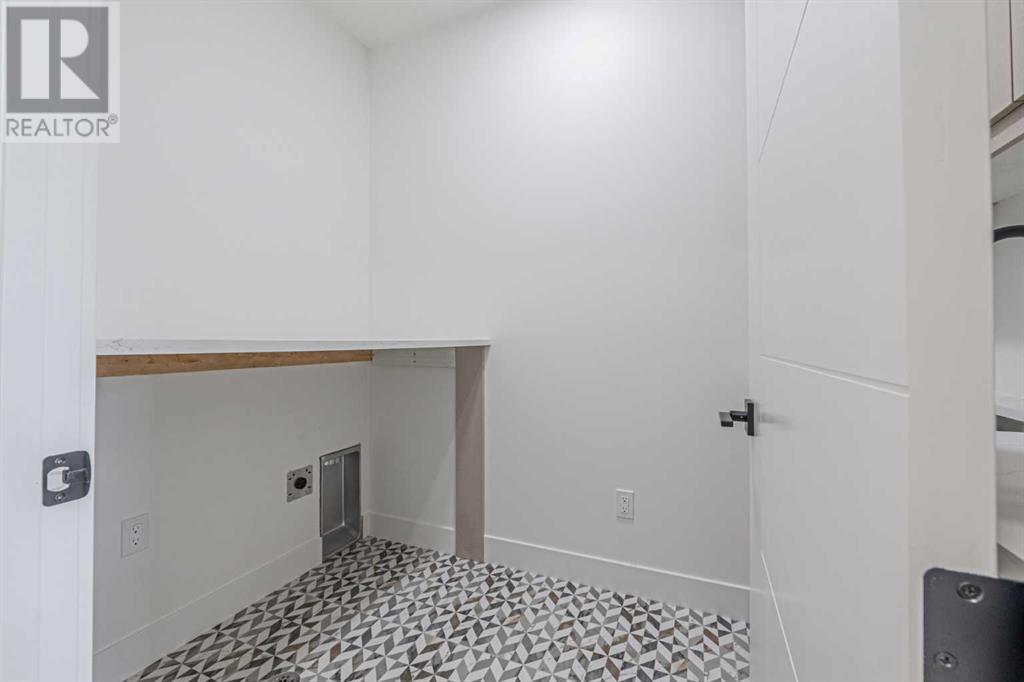 Single Family House for Sale in  saddlecrest Circle NE Saddle Ridge Calgary 